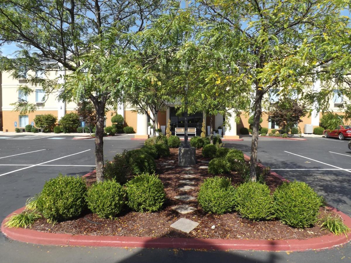 Holiday Inn Express Lexington Southwest Nicholasville By Ihg Exteriér fotografie